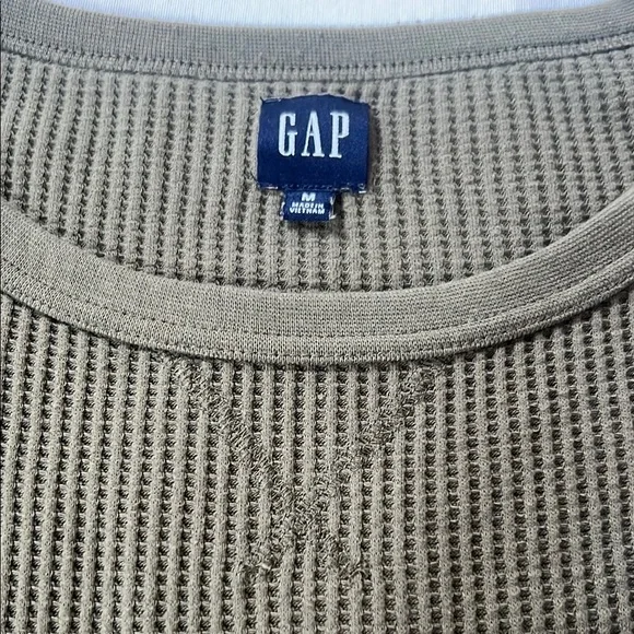 GAP Olive Waffle Knit Top - Picture 2 of 5